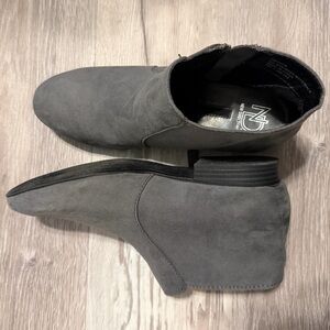 new direction gray booties